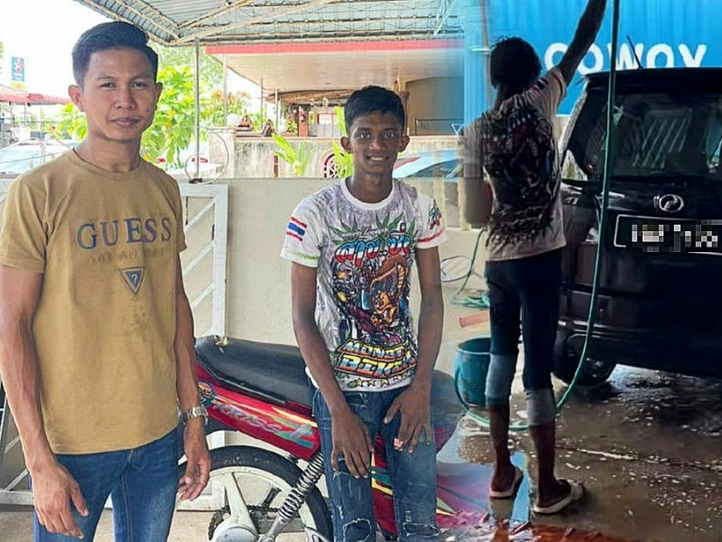 More than just a job: How one teen found hope to support his 4 siblings