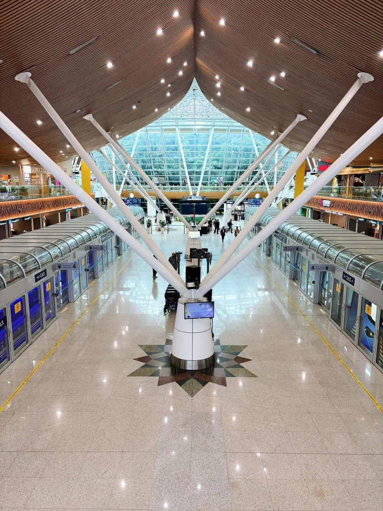 The aerotrain is said to help offer travelers a better travelling experience when in Malaysia.