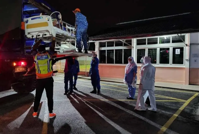 Teamwork helped transport that man to the hospital safely.