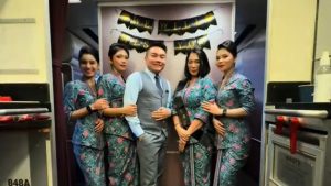 40 years of service: Malaysia Airlines stewardess retires as daughter follows in her footsteps