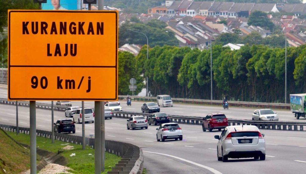 All road users need to obey the road speed limit
