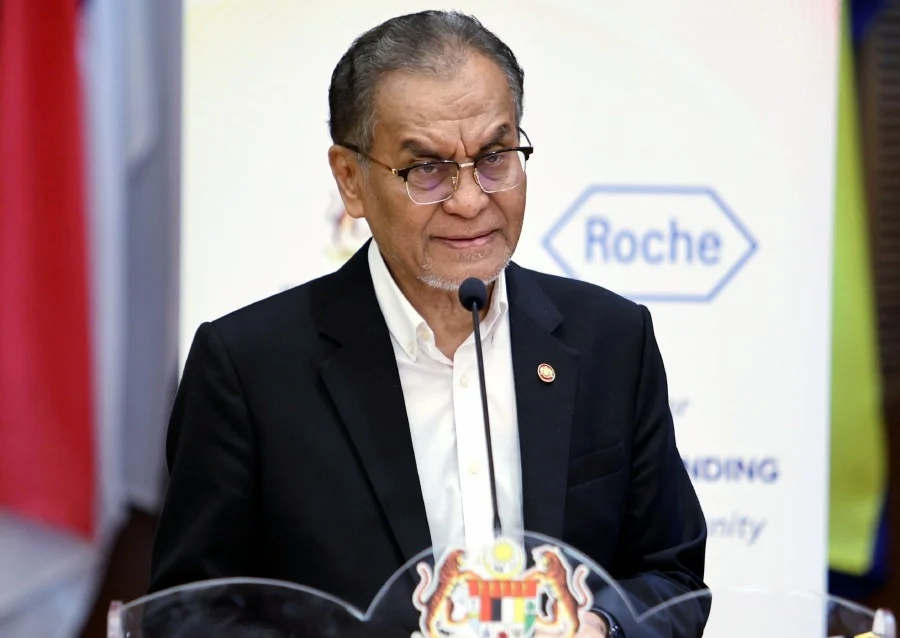 Dr Dzulkefly announced that vape sales will be fully banned in Malaysia