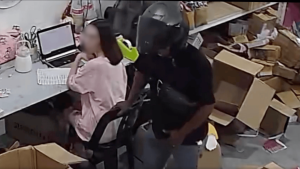 man harasses women in bayan lepas