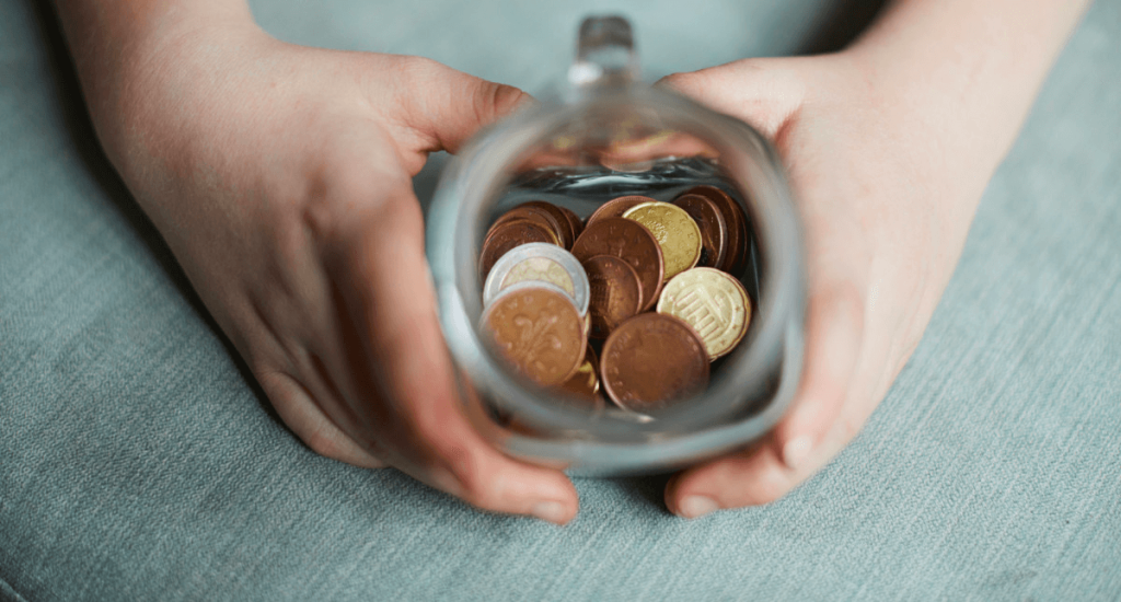 Reaching the basic savings benchmark