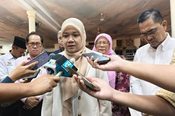 Education Minister was extending her sympathy to public