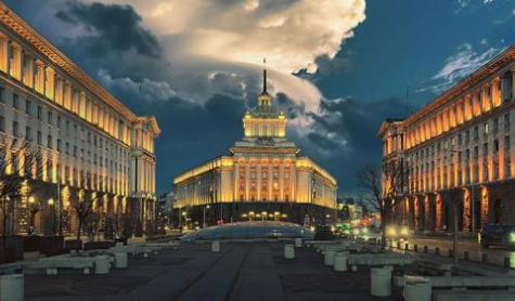 Pictures are for illustration purposes only