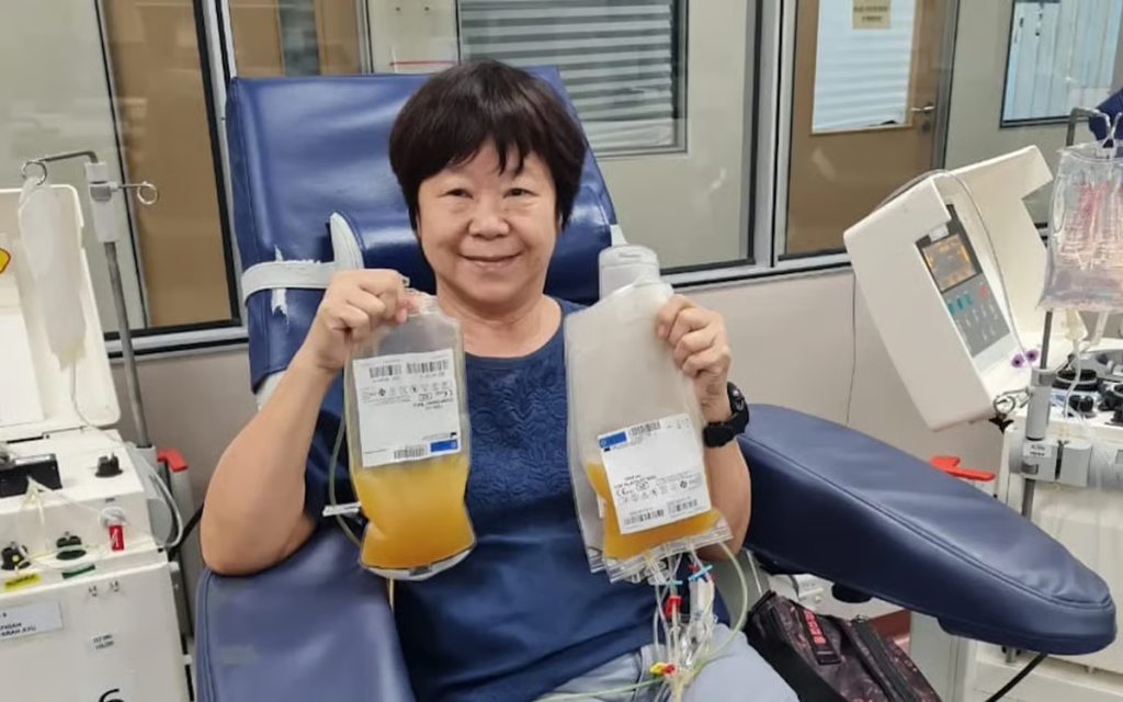 Chin stays cheerful after continuing to donate blood 581 times