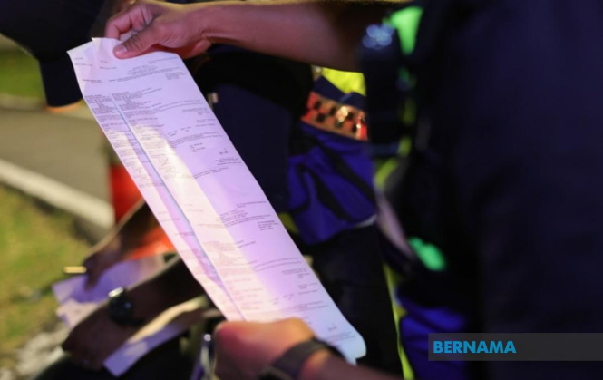 Pictures are for illustration purposes only