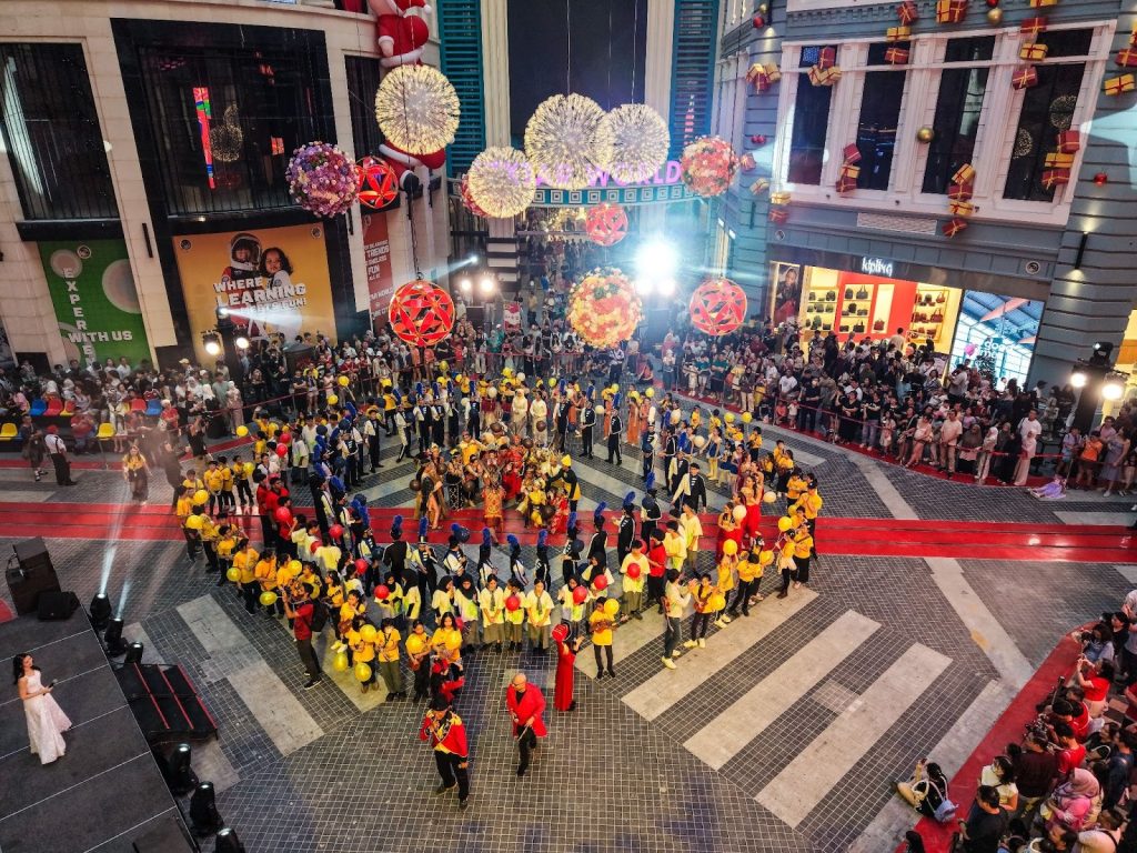 Hextar World’s High Street Parade bringing joy and excitement to visitors