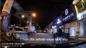 ferrari driver blocks road