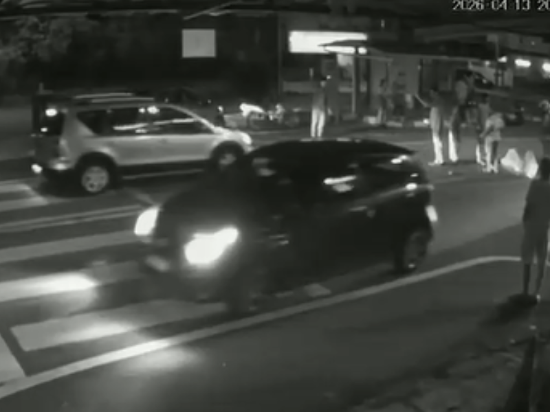 Woman flung across the street in Ampang ; driver fleas scene, police hunt ongoing