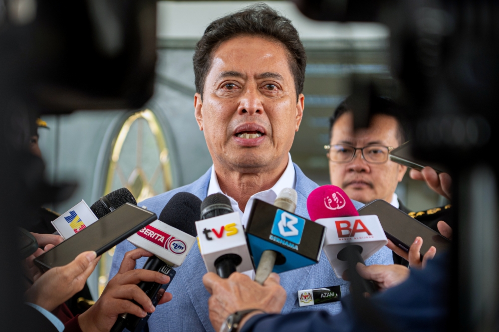 Former MACC chief Azam Baki rejects claims over RM178 million contract linked to brother