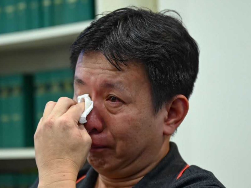 Deaf driver who was punched by VVIP escort officially files lawsuit against police for pressuring him to withdraw his report