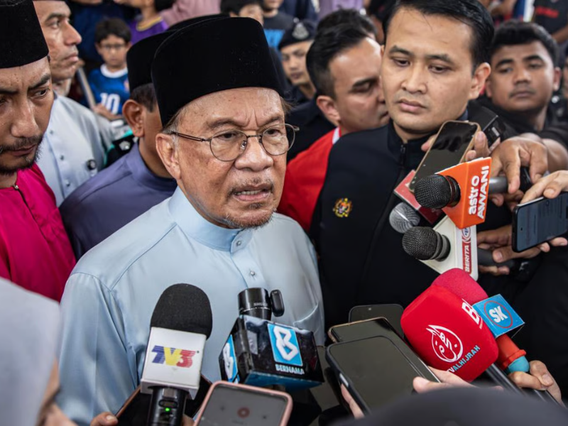 “I’ll consider it”: Anwar open to early election, decision will be presented to Agong
