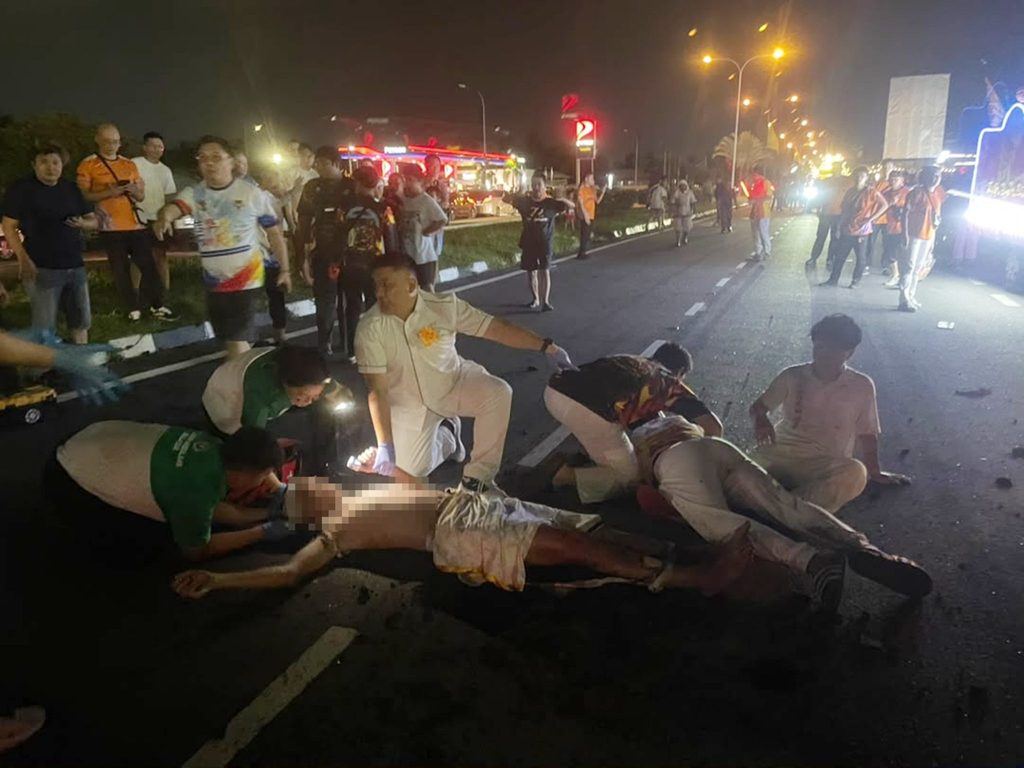 3 collapsed after giant flag touches high-voltage wires during Nine Emperor Gods parade